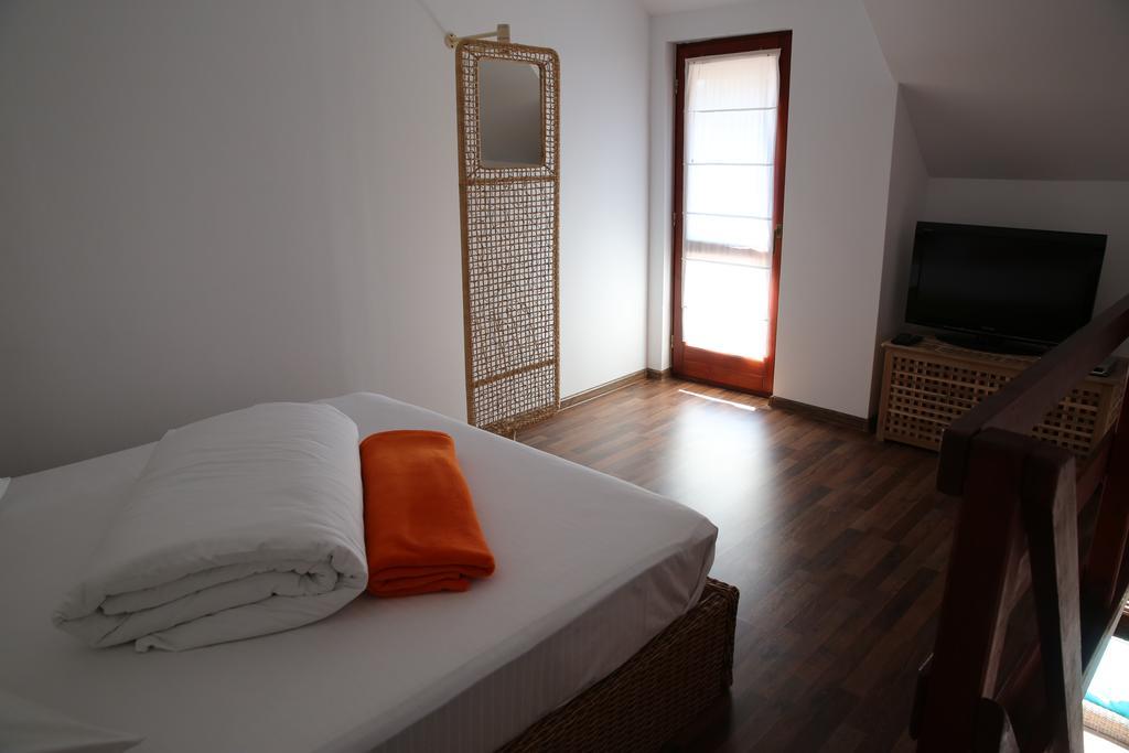 Doi Capitani Hotel Crișan Kültér fotó
